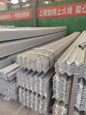 Bau von Industrieanlagen aus Kohlenstoffgleichem Eisen, gleichem Winkel und Stahl mit einem Wettbewerbsgrad von 40x40x4 mm
